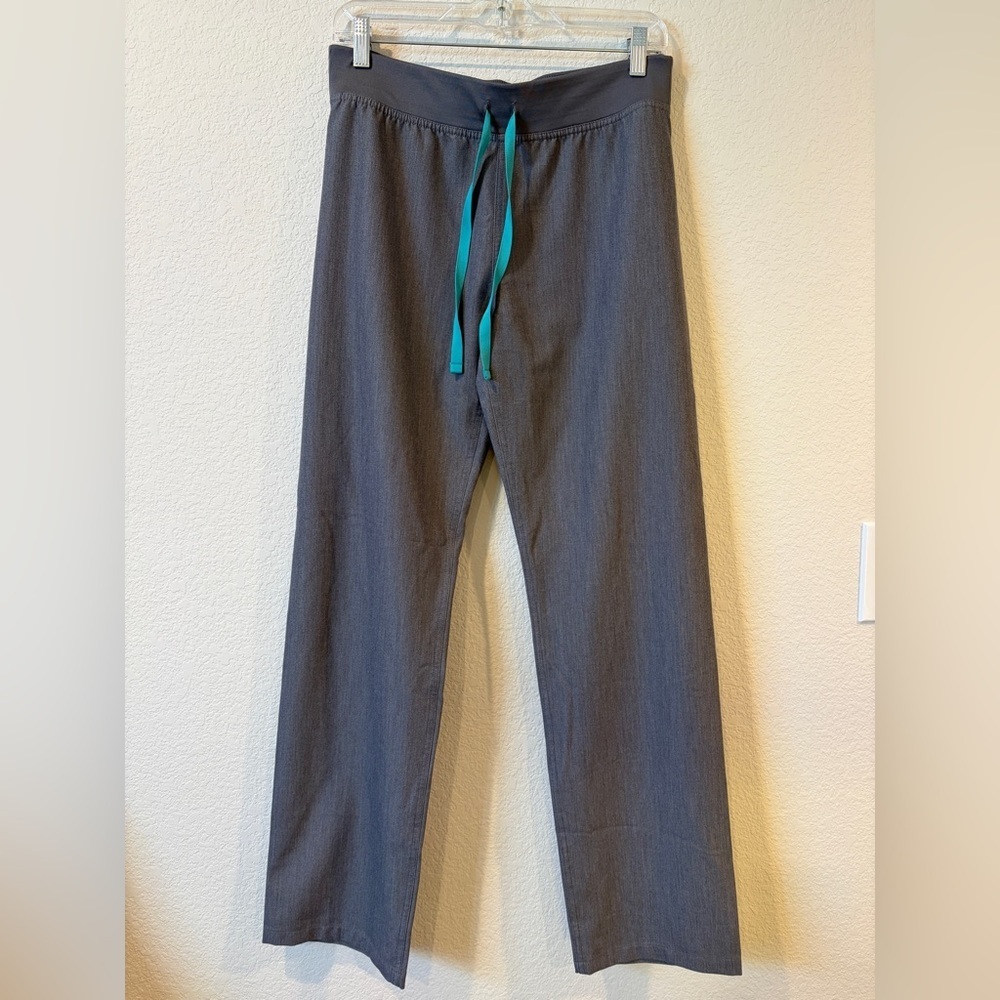 Figs Women’s Graphite High Waisted Livingston Scrub Pant - ST